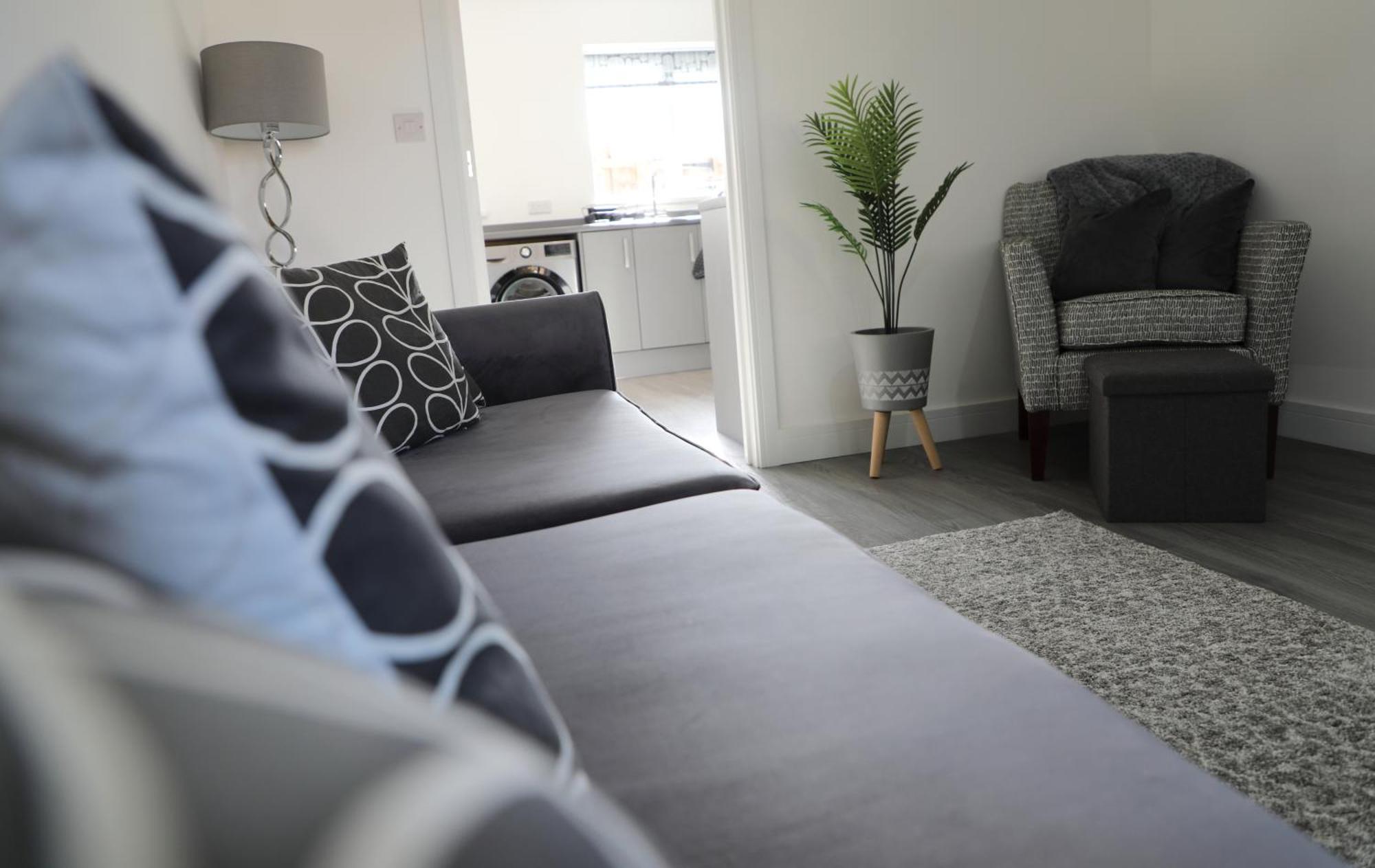 Modern, Two Double Bedroom House With Free Parking Чепстоу Екстериор снимка